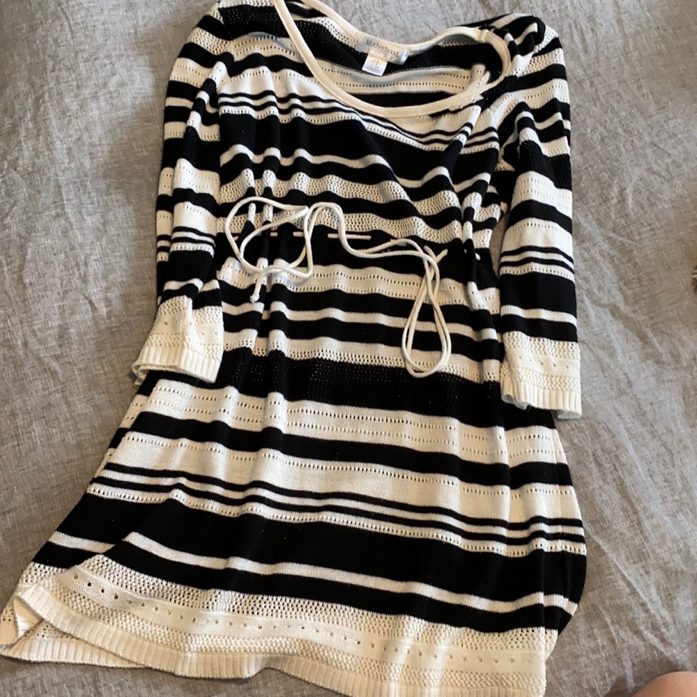Motherhood Maternity Lightweight Top